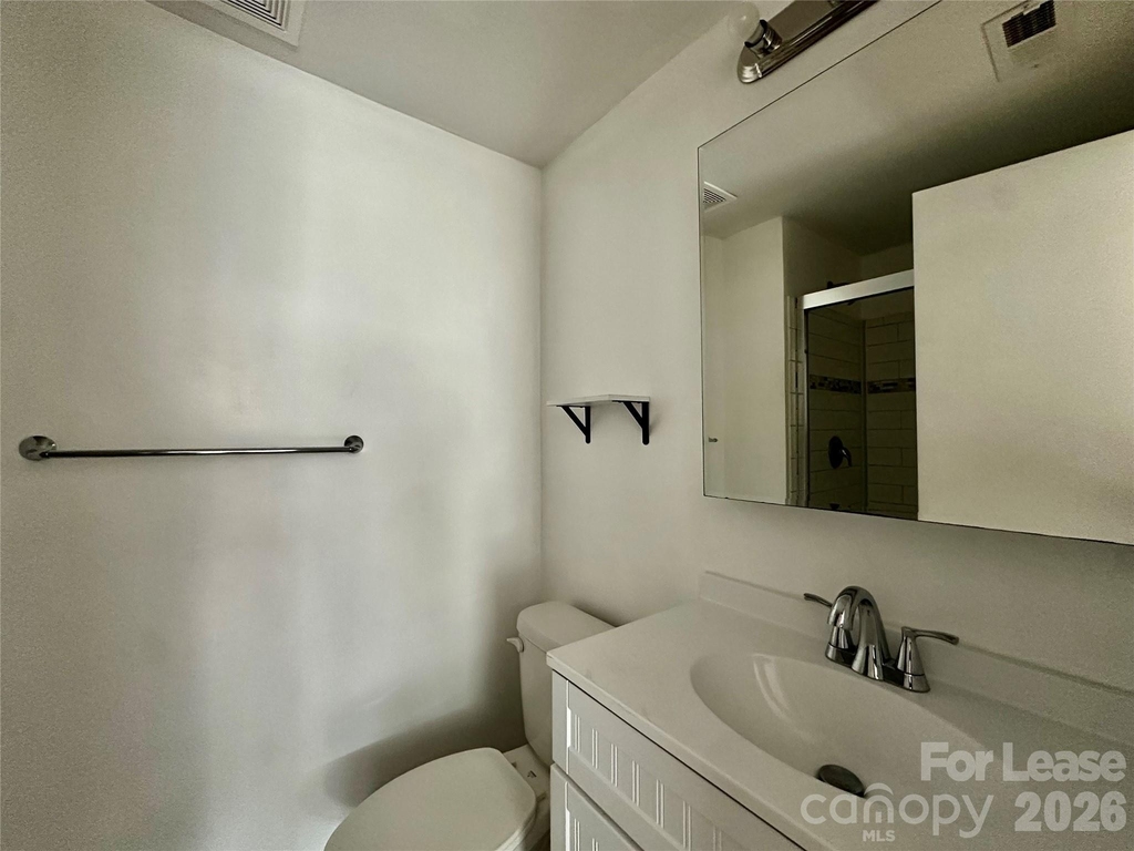 1645 Arlyn Circle - Photo 19