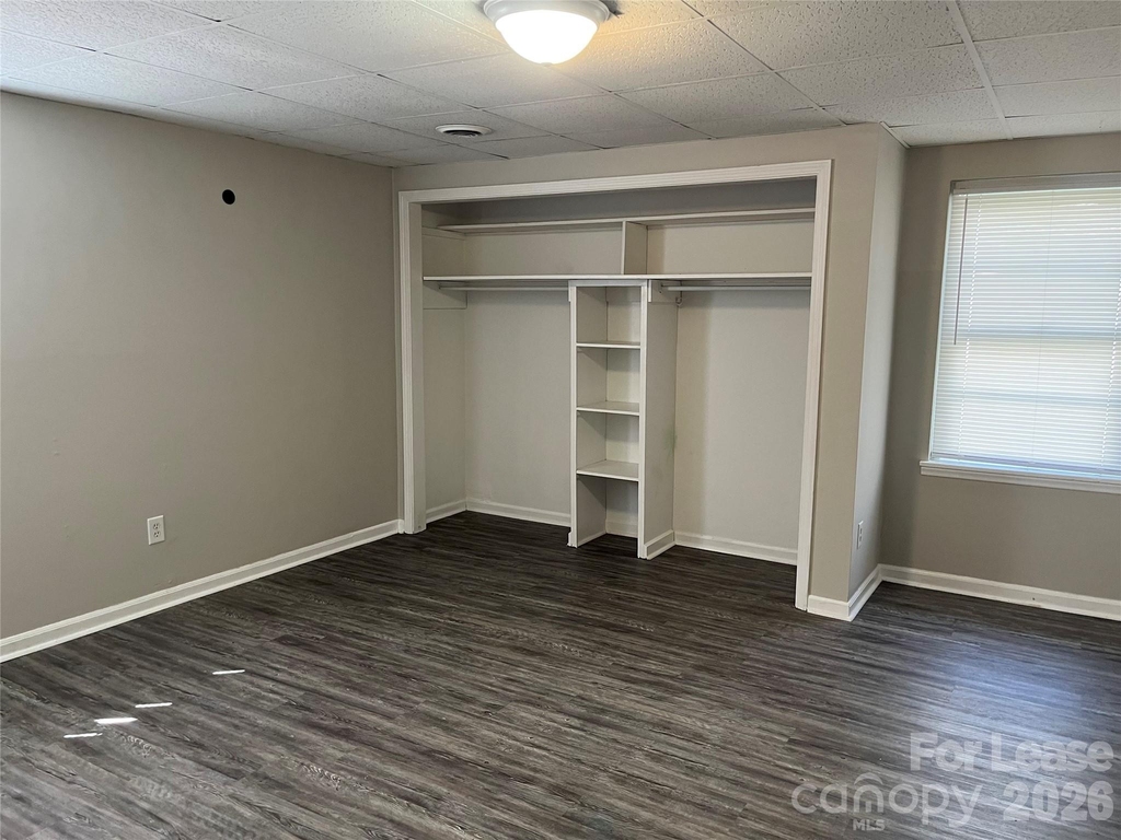 451 Montgomery Avenue - Photo 13