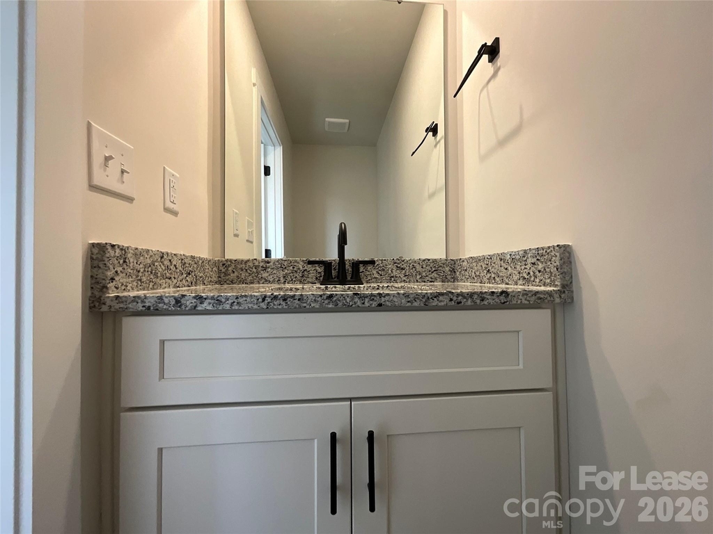 130 18th Street Place Nw - Photo 4