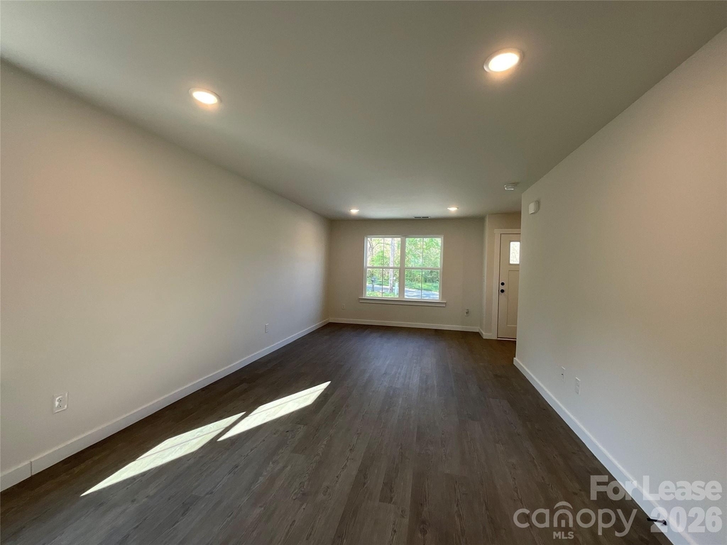 128 18th Street Place Nw - Photo 2