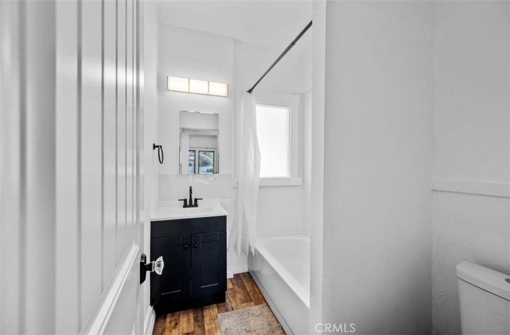 529 E Latham Avenue - Photo 8