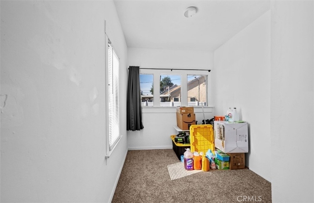 529 E Latham Avenue - Photo 12