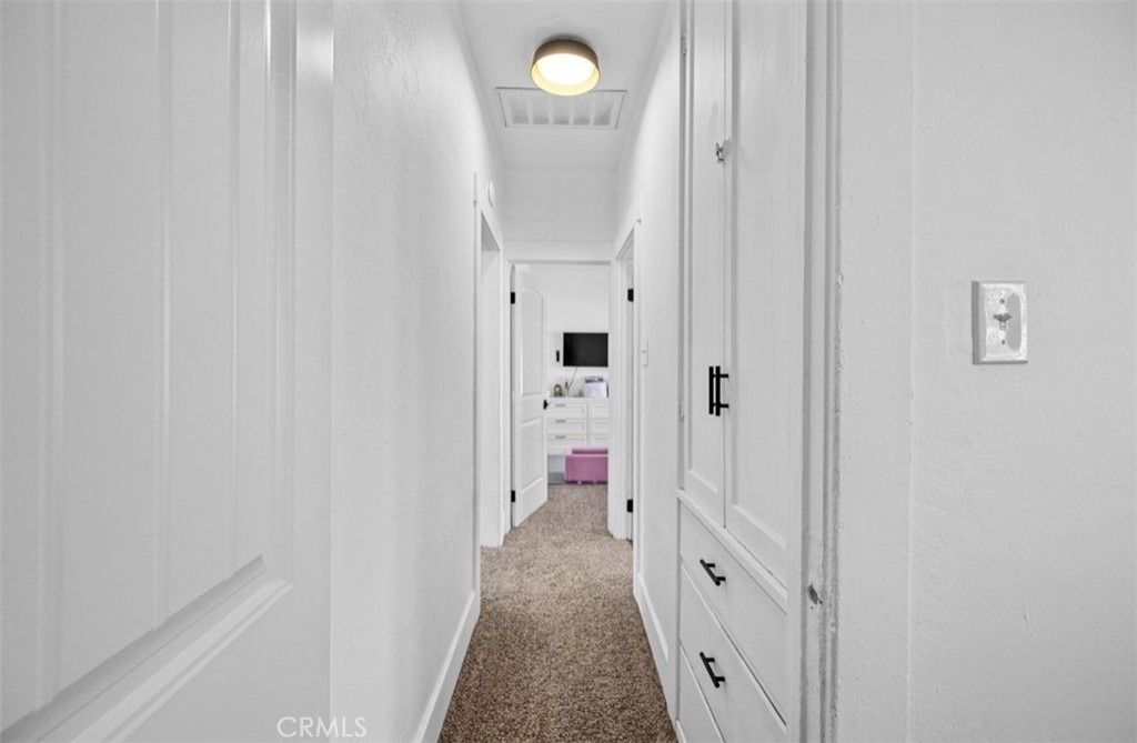 529 E Latham Avenue - Photo 6