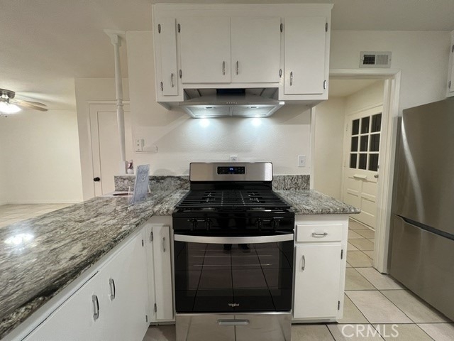 684 E Lee Place - Photo 36
