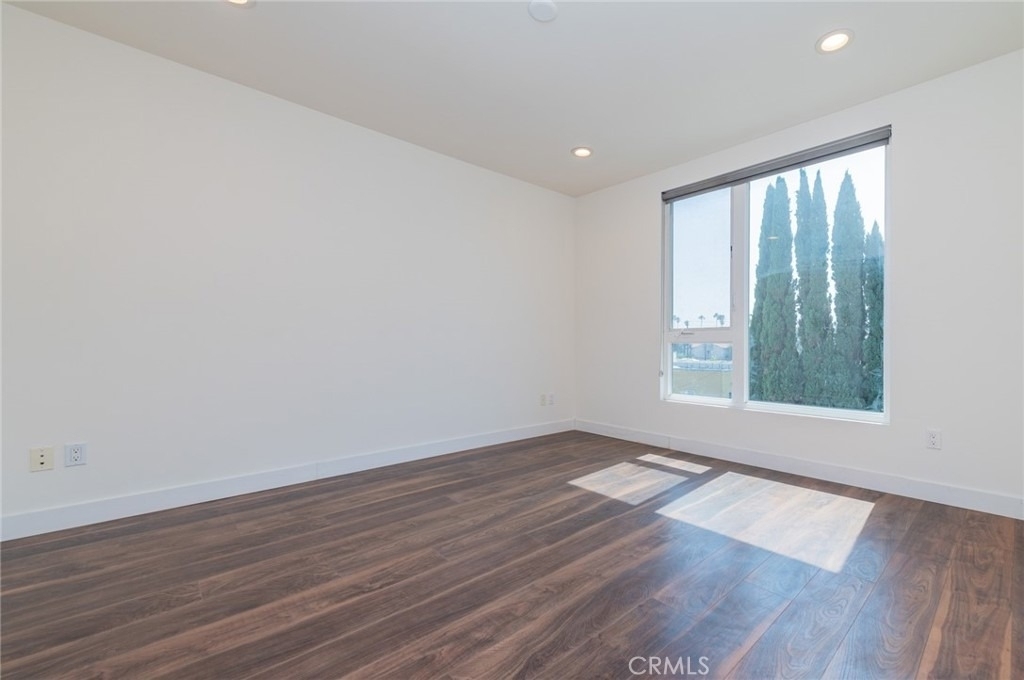 6016 W Beachwood Ln - Photo 18
