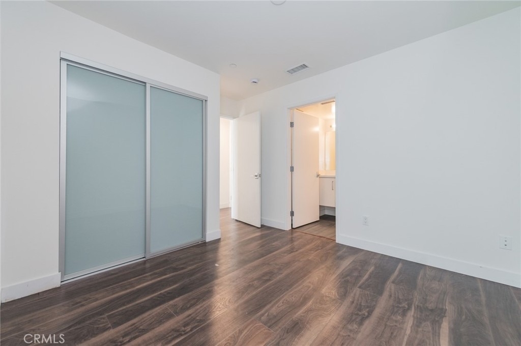 6016 W Beachwood Ln - Photo 8