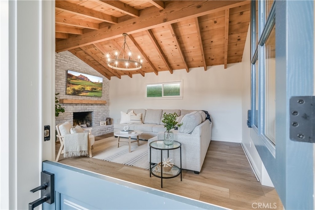 325 W Avenida Palizada - Photo 3