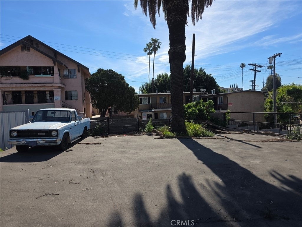 1203 E Cesar E Chavez - Photo 27
