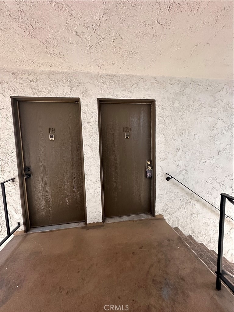 1350 W Lambert Rd - Photo 16