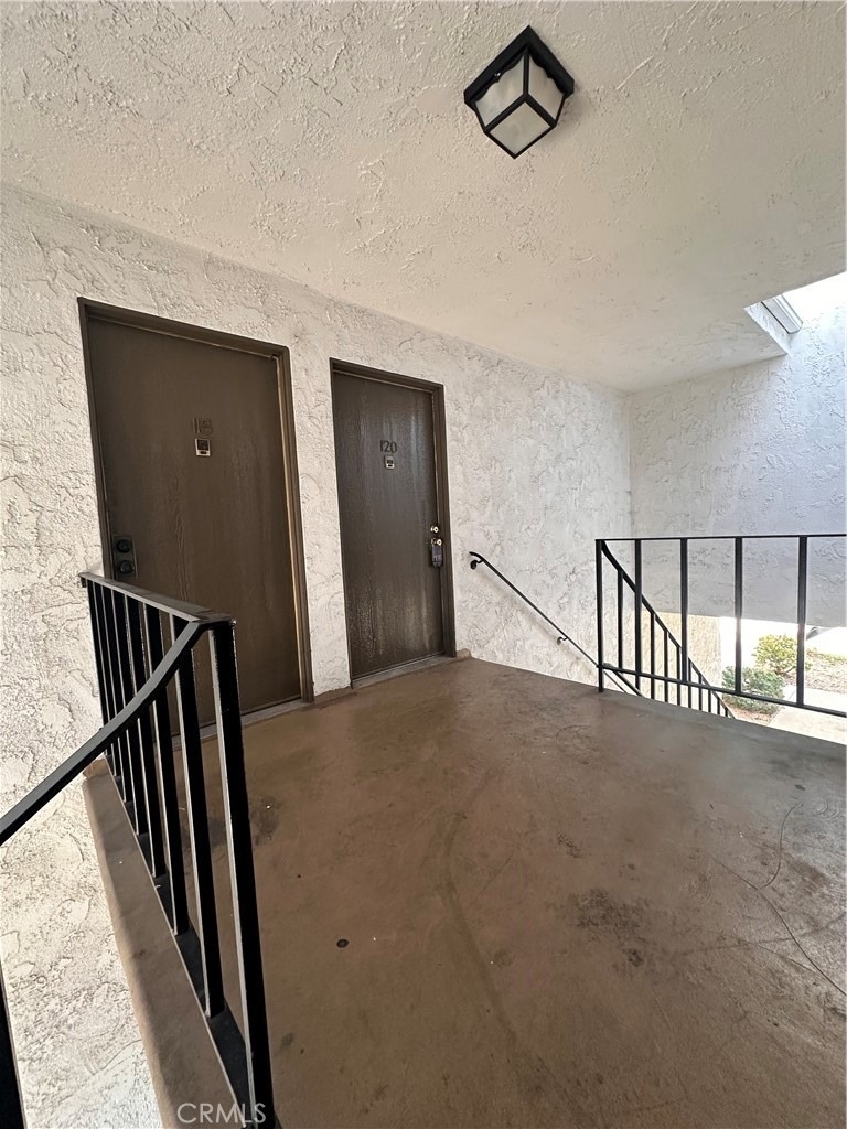 1350 W Lambert Rd - Photo 17