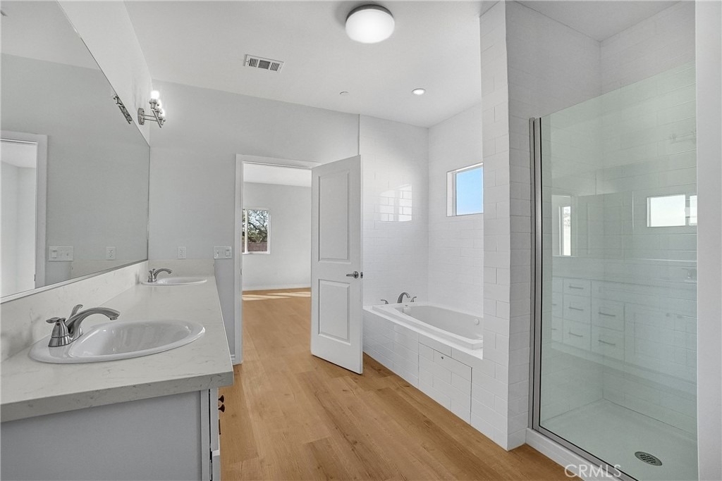 451 Hervey Avenue - Photo 8