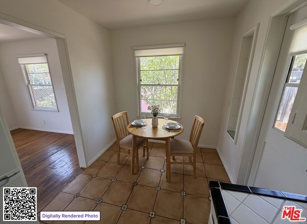 802 Superba Avenue - Photo 6