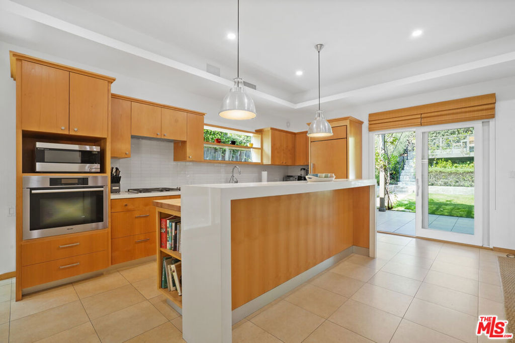 31777 Broad Beach Road - Photo 3