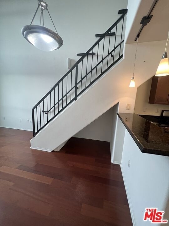 100 S Alameda Street - Photo 8