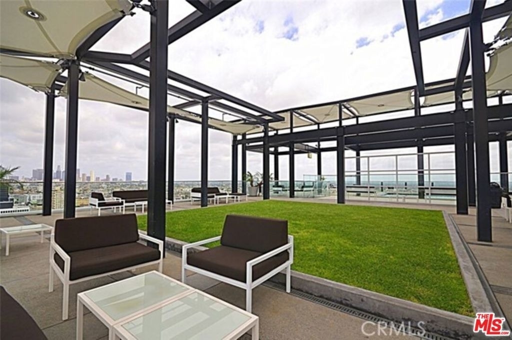 3810 Wilshire Boulevard - Photo 22