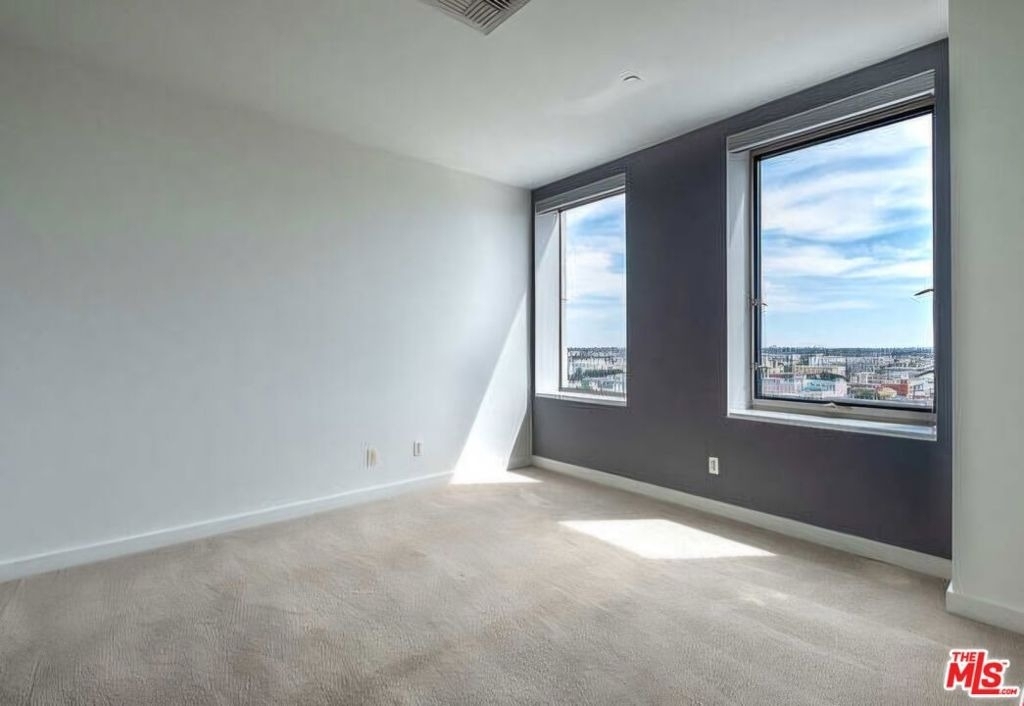 3810 Wilshire Boulevard - Photo 8