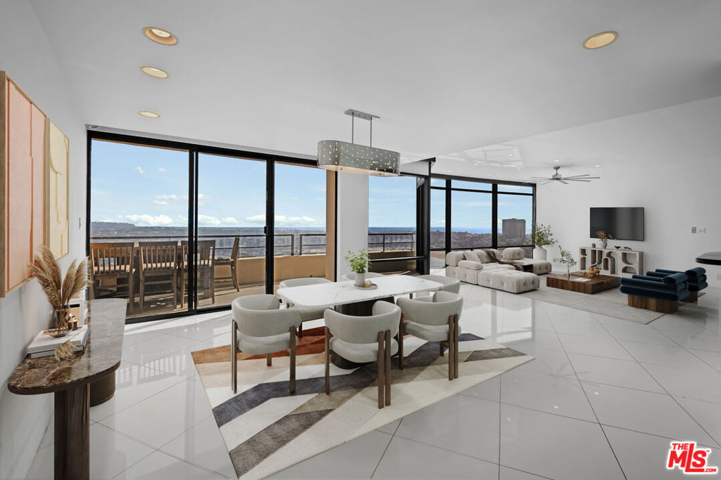 4267 Marina City Dr - Photo 47