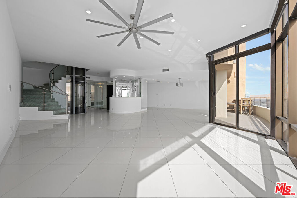 4267 Marina City Dr - Photo 8