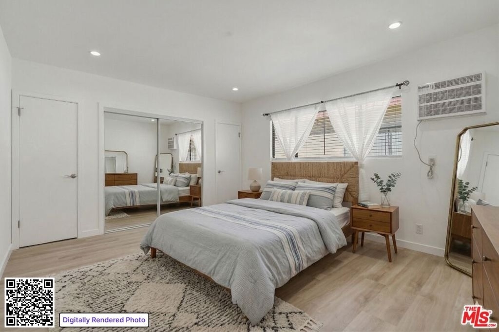 1827 N Van Ness Avenue - Photo 1