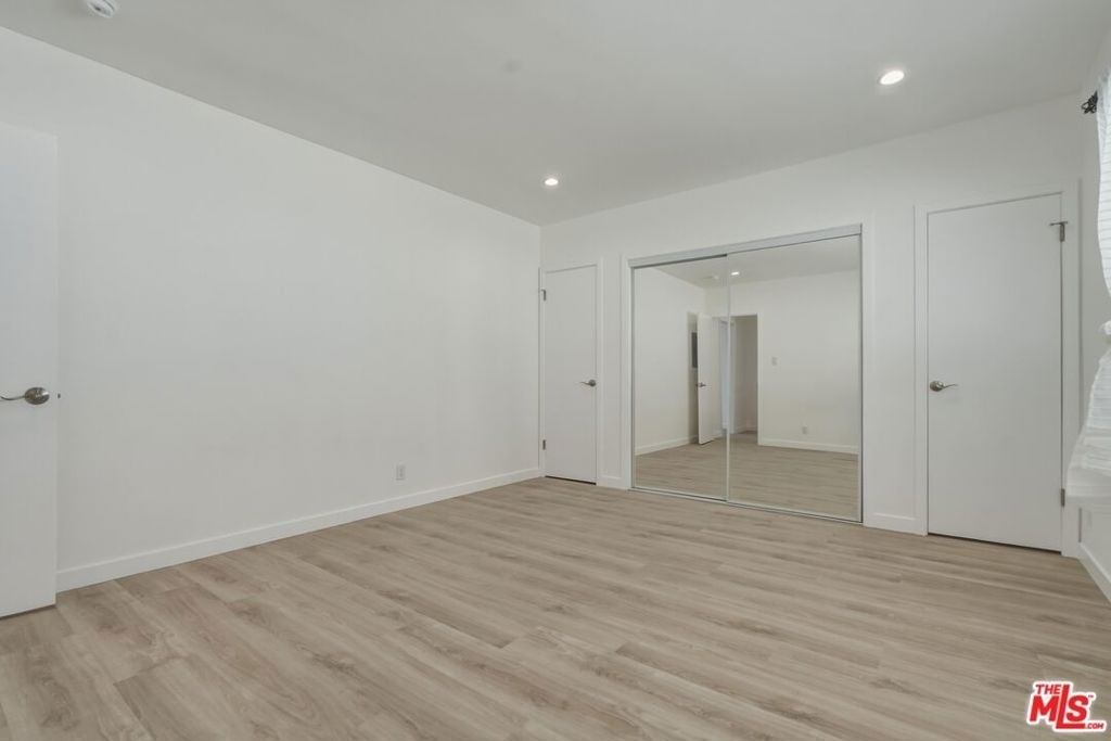 1827 N Van Ness Avenue - Photo 7