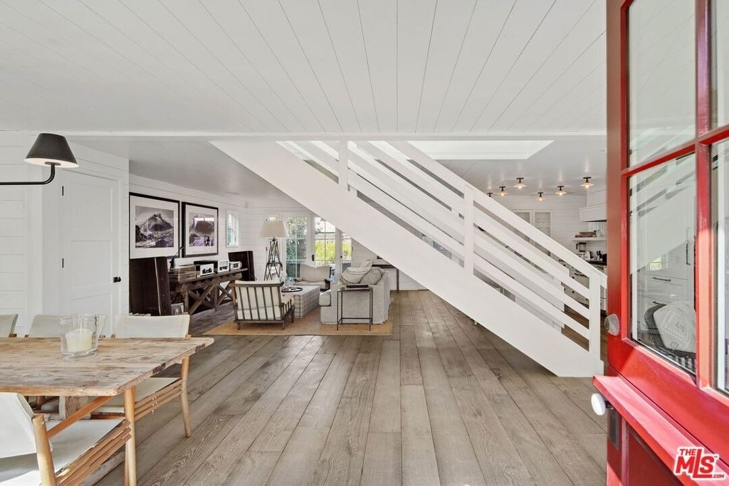821 Nowita Place - Photo 4