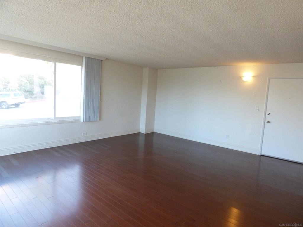 8040 Girard Avenue - Photo 12