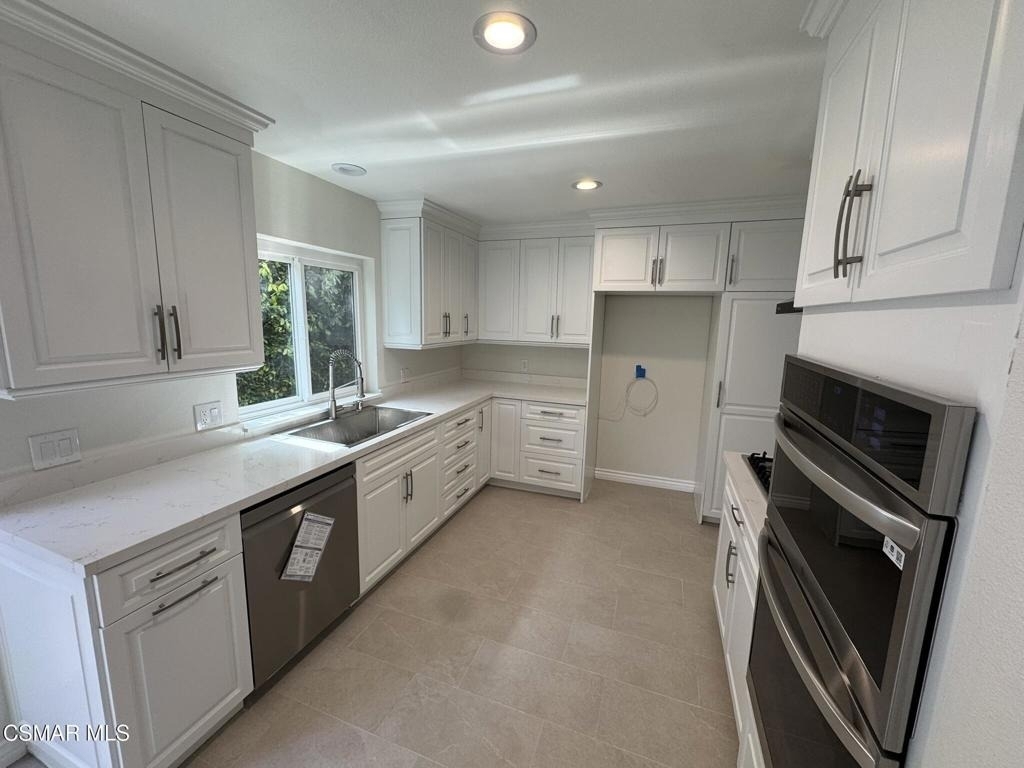 6307 Chimineas Avenue - Photo 10