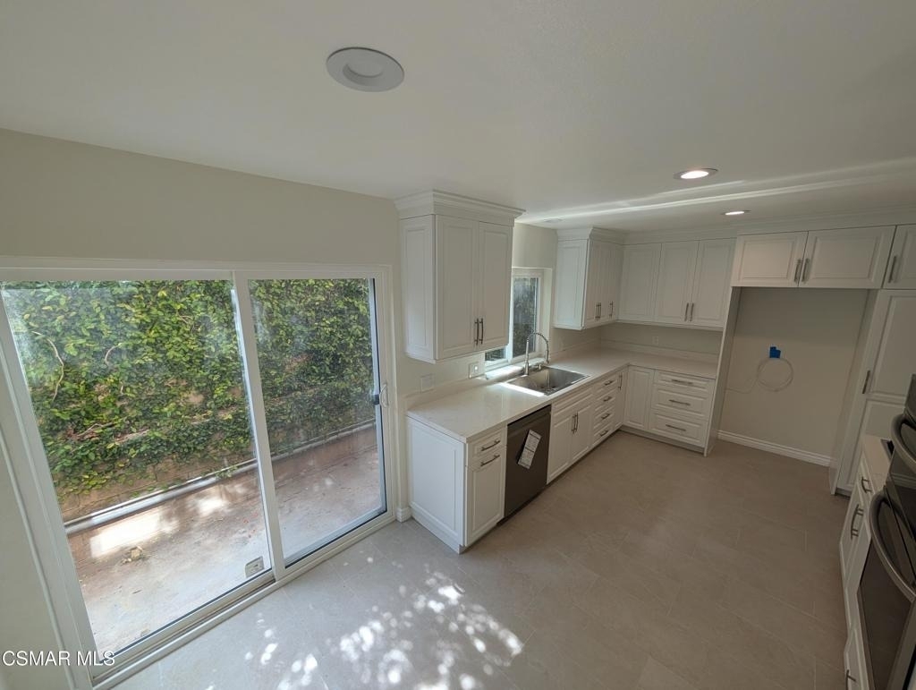 6307 Chimineas Avenue - Photo 11