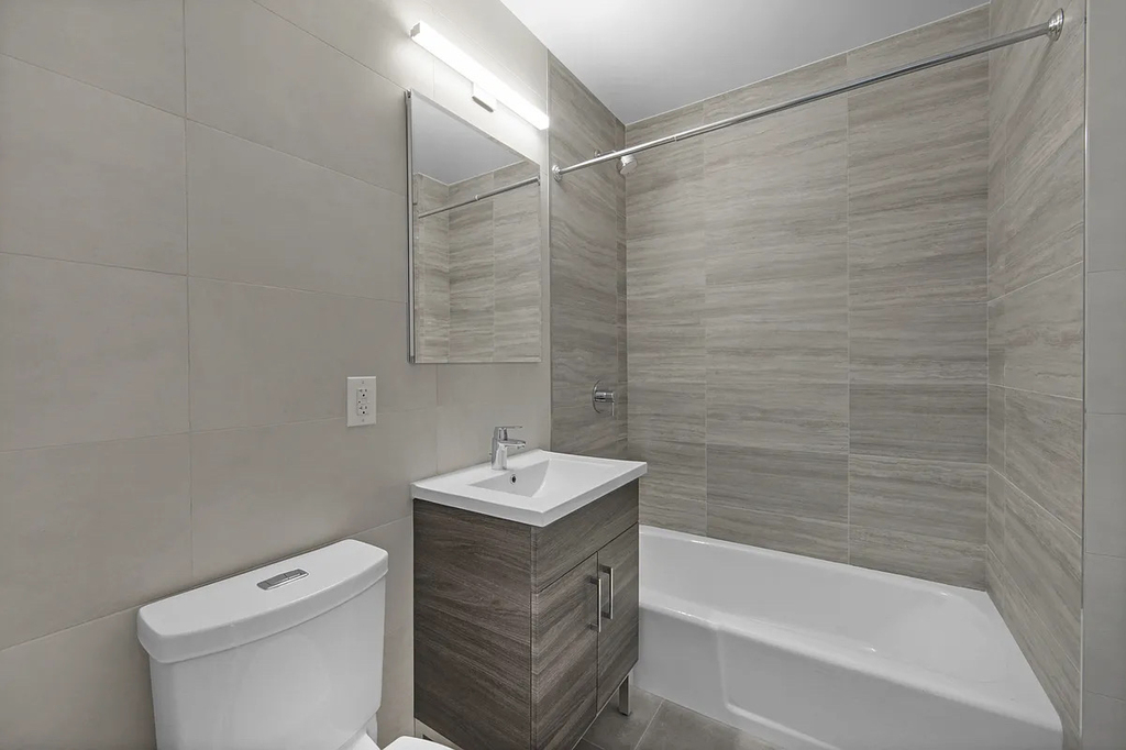 235 West 48th Street - Photo 8