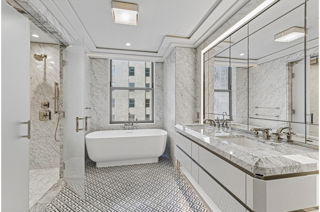 303  Park Ave - Photo 5