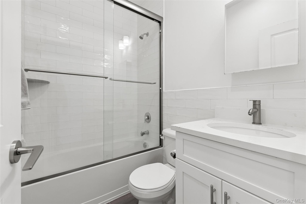 473 Dune Road - Photo 16