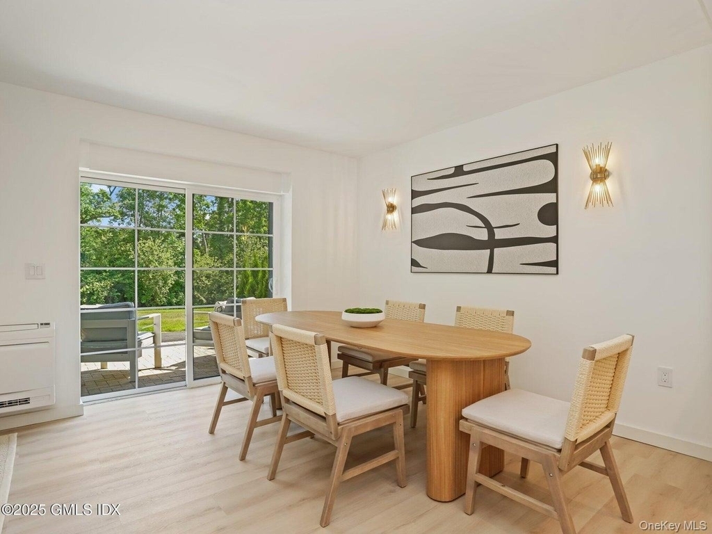 1188 King - Photo 10