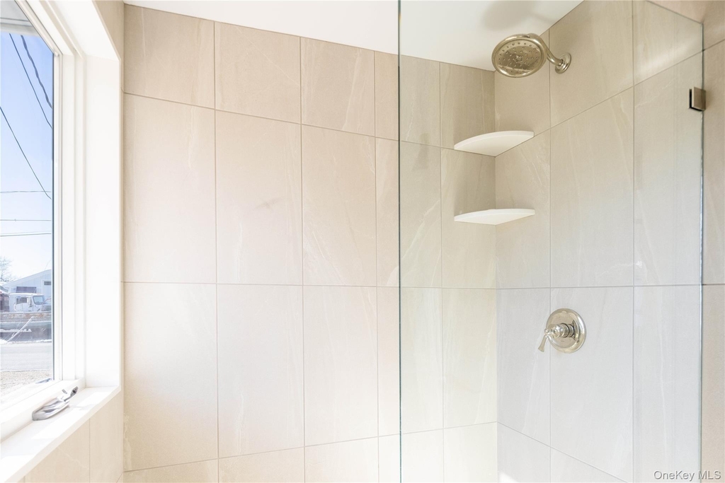 2845 Hobart Road - Photo 8