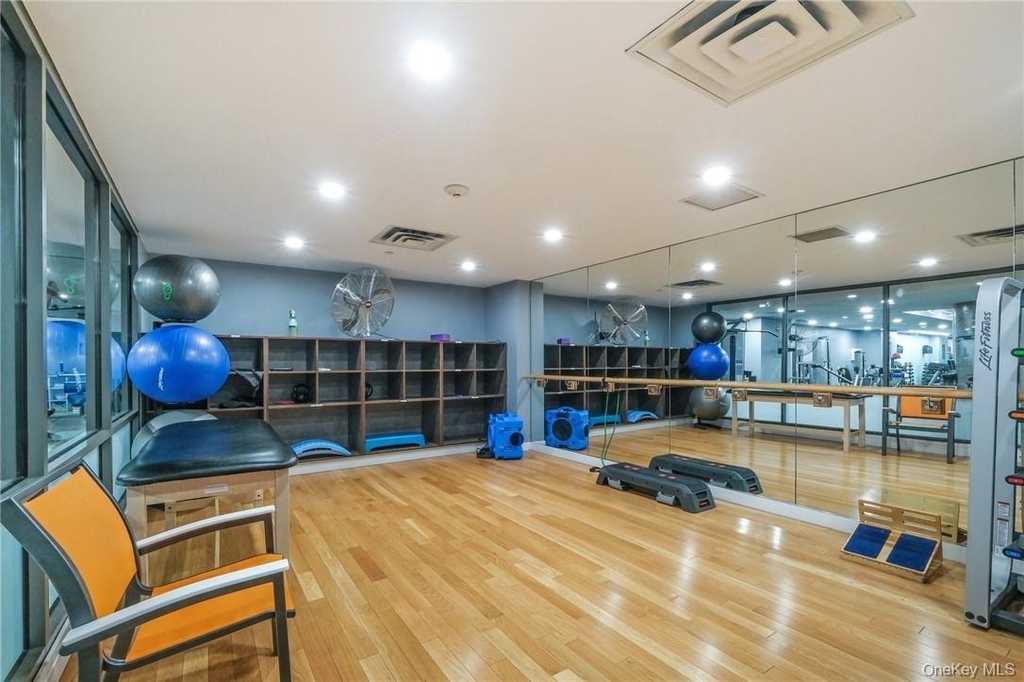 10 City Place - Photo 27