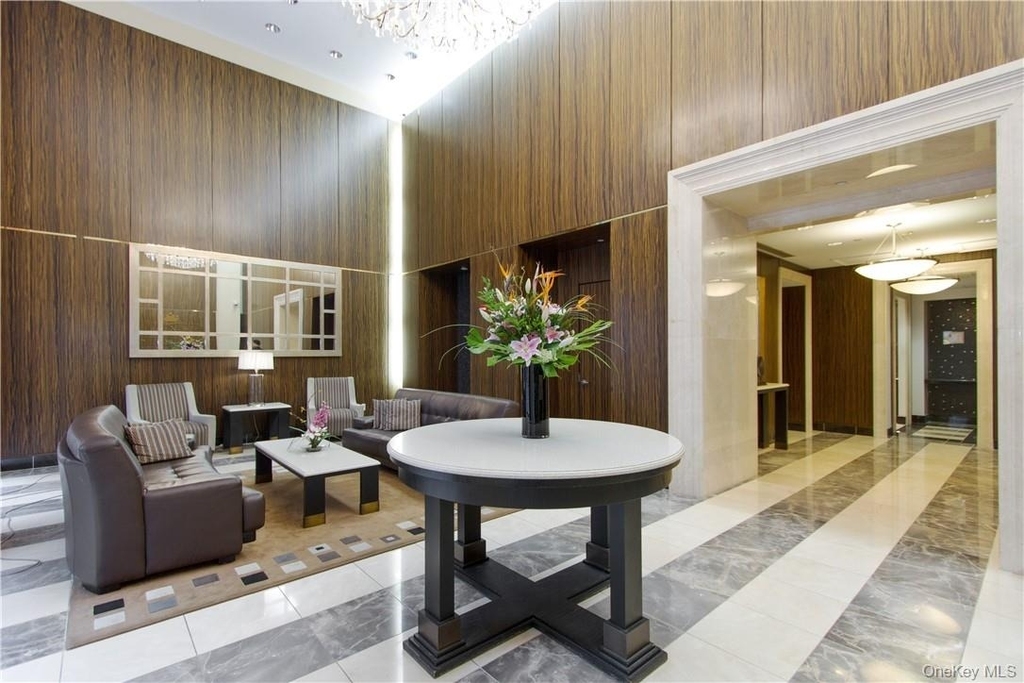 10 City Place - Photo 28