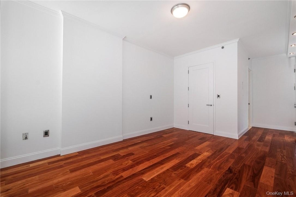 10 City Place - Photo 11