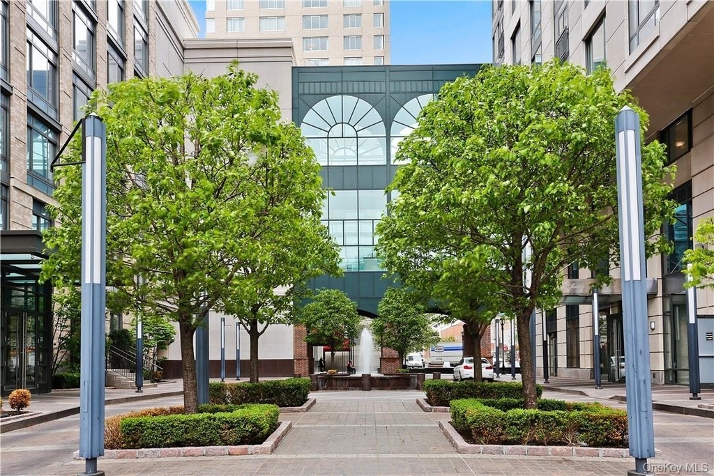10 City Place - Photo 29