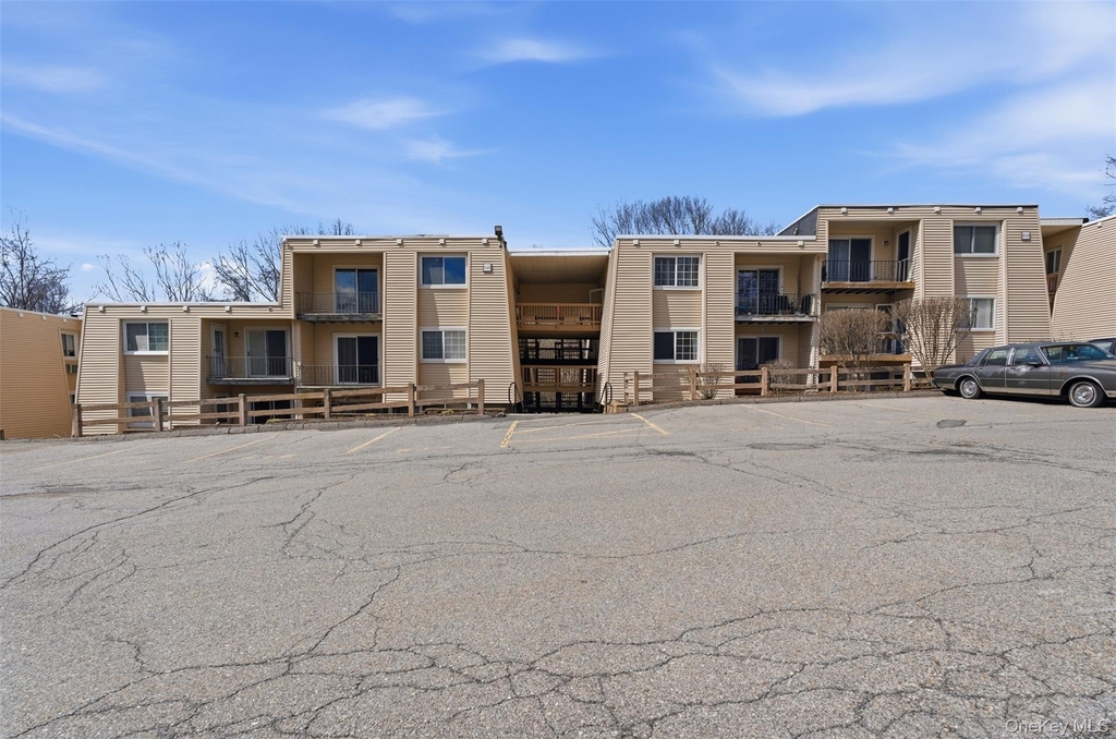 614 Fox Run Lane - Photo 14
