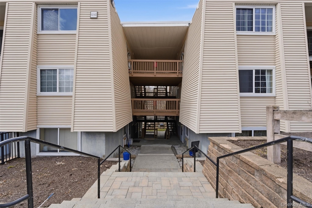 614 Fox Run Lane - Photo 13