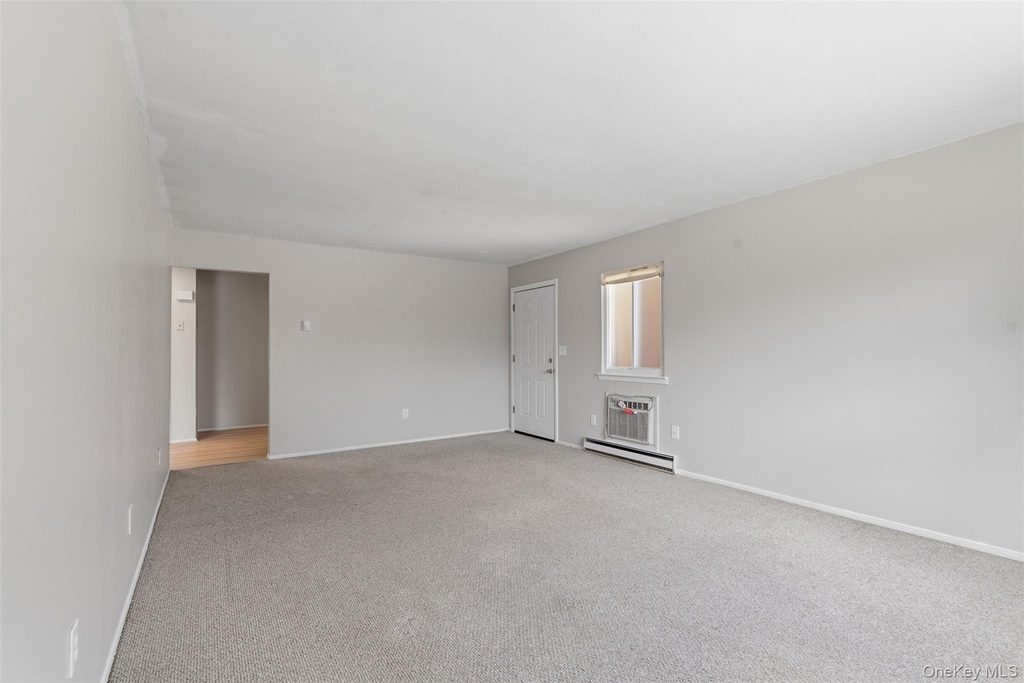 614 Fox Run Lane - Photo 5
