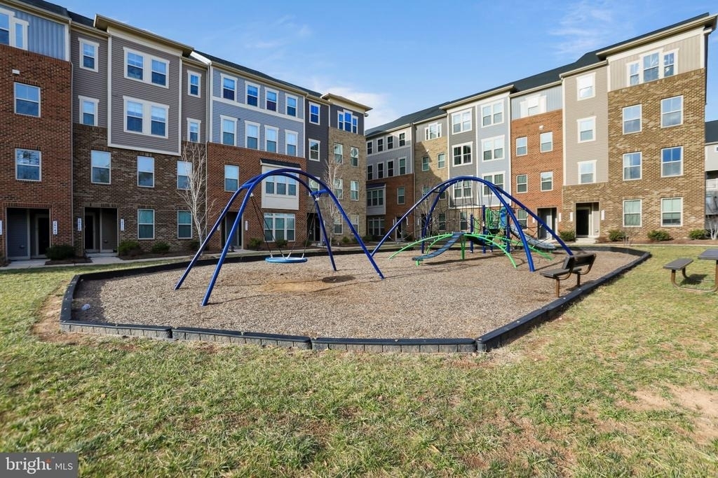 43011 Prophecy Terrace - Photo 18
