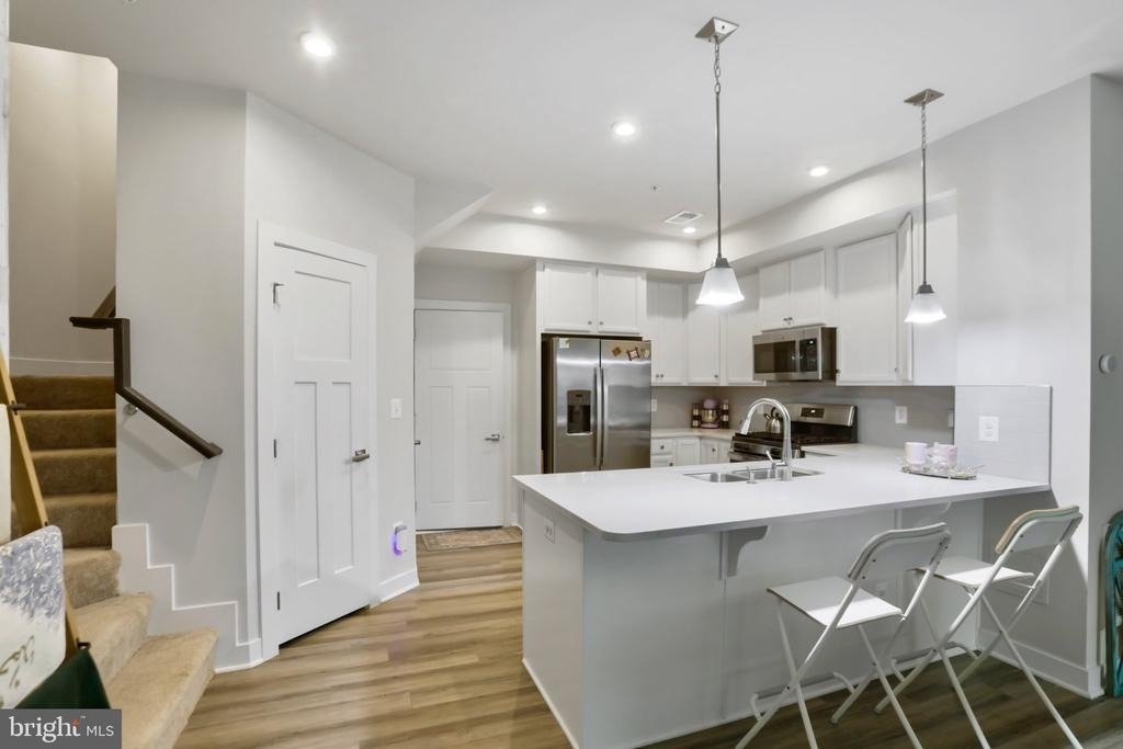 43011 Prophecy Terrace - Photo 2