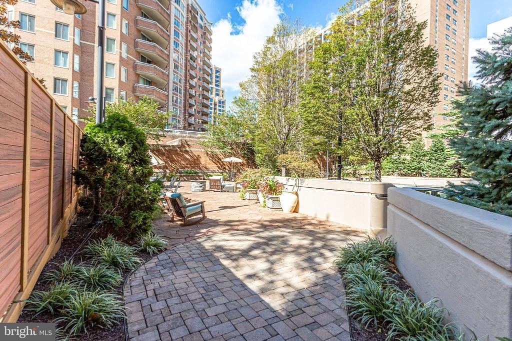 1211 S Eads Street - Photo 47