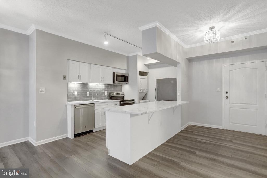 1211 S Eads Street - Photo 6