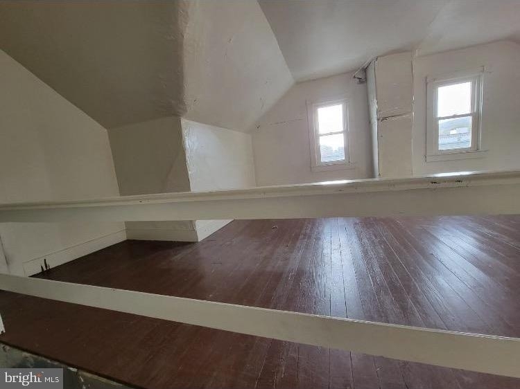 448 E Broad Street - Photo 11
