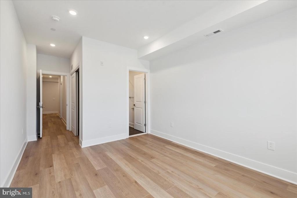 3843 Haverford Avenue - Photo 1