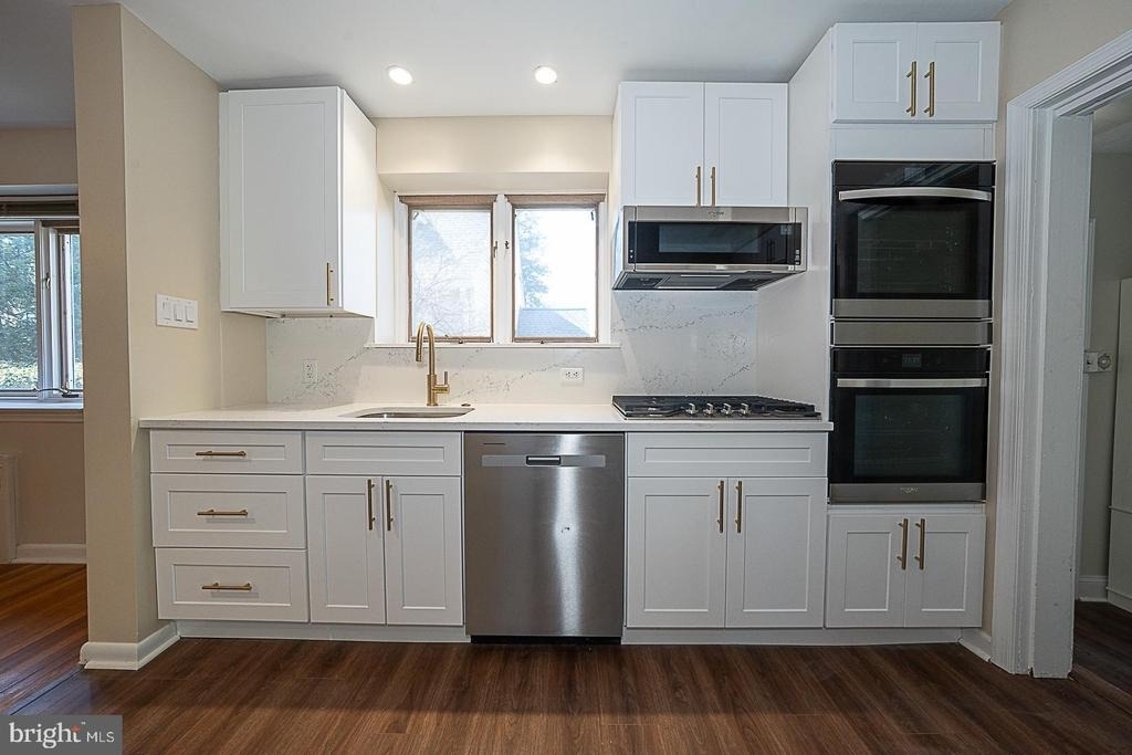 1457 Manoa Road - Photo 11
