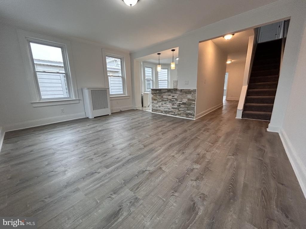 1067 S Clinton Avenue - Photo 22