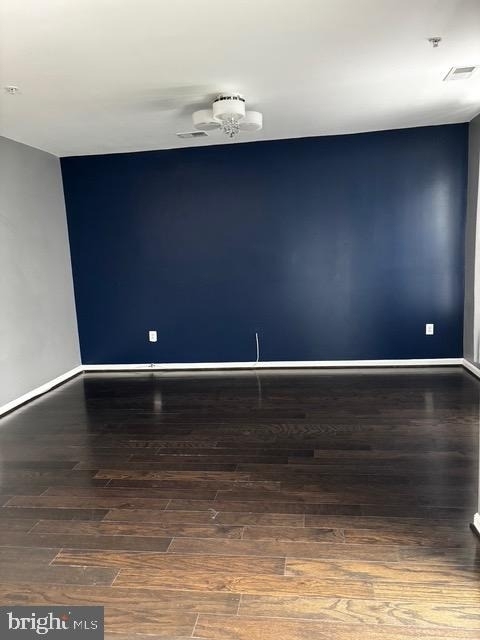 5546 Capital Gateway Drive - Photo 2