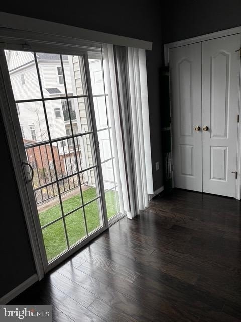 5546 Capital Gateway Drive - Photo 3